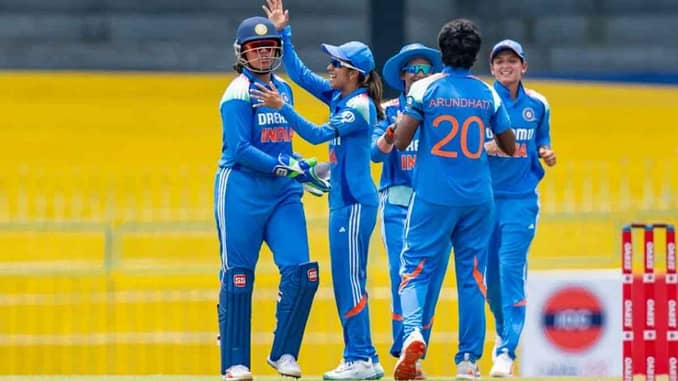 Women World Cup 2025: नया शेड्यूल जारी, नवी मुंबई बनी हॉटस्पॉट! Women World Cup 2025: नया शेड्यूल जारी, नवी मुंबई बनी हॉटस्पॉट!